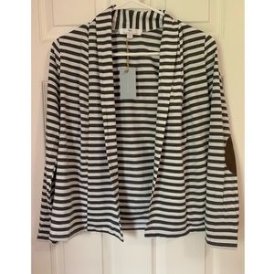 ‼️SOLD‼️ NWT cardigan size 12